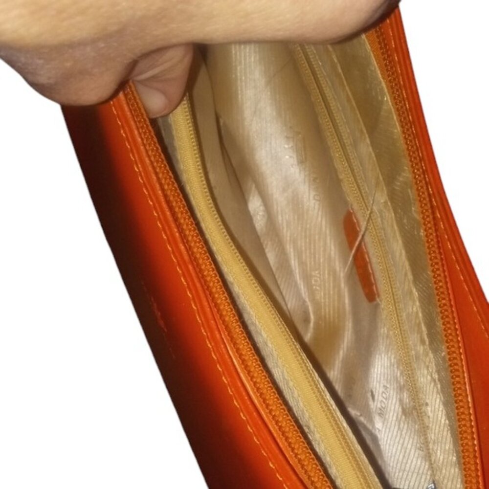 Daniela Moda Italian Leather orange shoulder bag | GUC - Picture 10 of 12